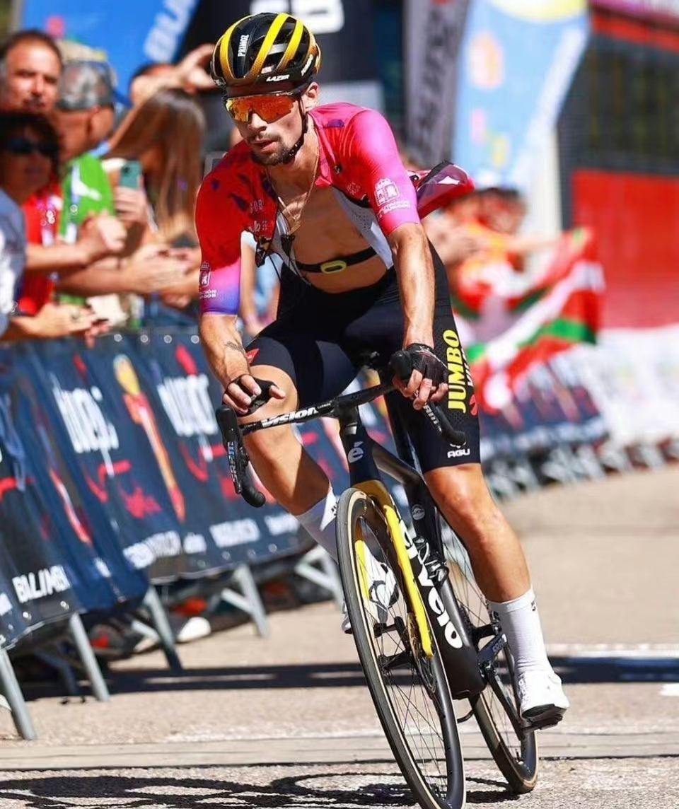 Il glorioso capitolo della vittoria, il team Jumbo brilla nel Tour of Burgos 2023